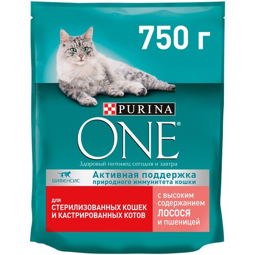 Сухой корм для стерилизованных кошек и кастрированных котов Purina ONE с высоким содержанием лосося и пшеницей 2 шт. х 750 г фотография