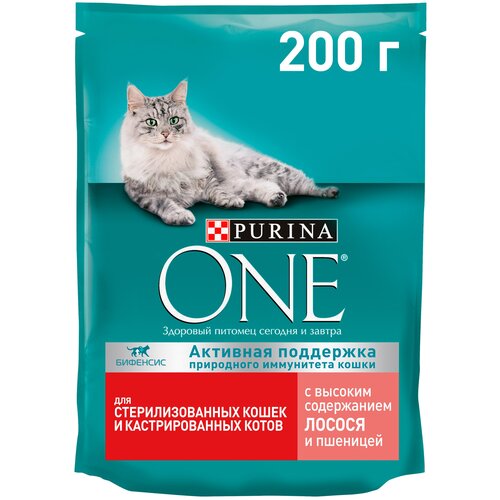 Сухой корм Purina ONE® для стерилизованных кошек и котов с лососем и пшеницей, пакет, 200 г фотография