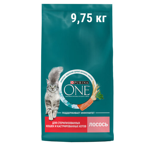 Сухой корм для стерилизованных кошек и кастрированных котов Purina ONE с высоким содержанием лосося и пшеницей 9750 г фотография